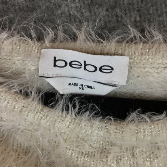 bebe 3/4 Sleeve Fuzzy Oversized Sweater Sz XS/S Metallic Thread - Picture 5 of 7